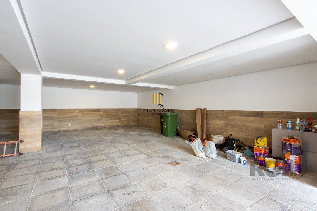 Casa mobiliada no Condomínio Las Rocas com 3 suítes,