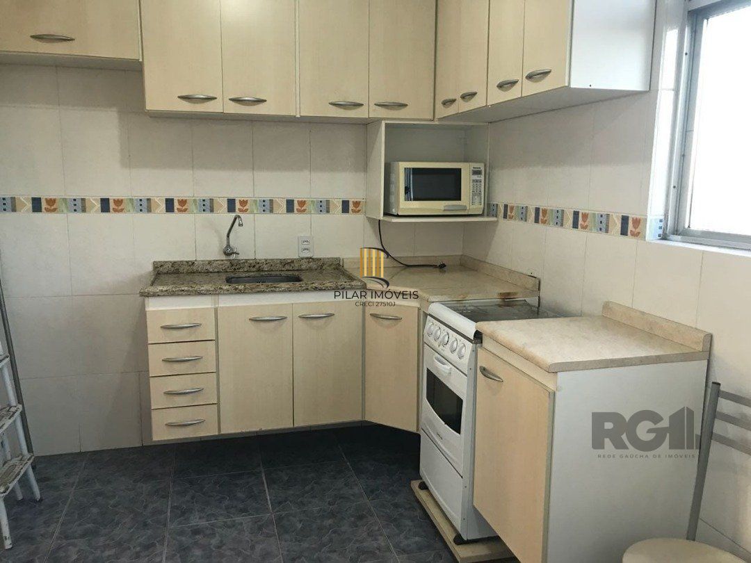 Apartamento 2 dormitórios no bairro Camaquã
