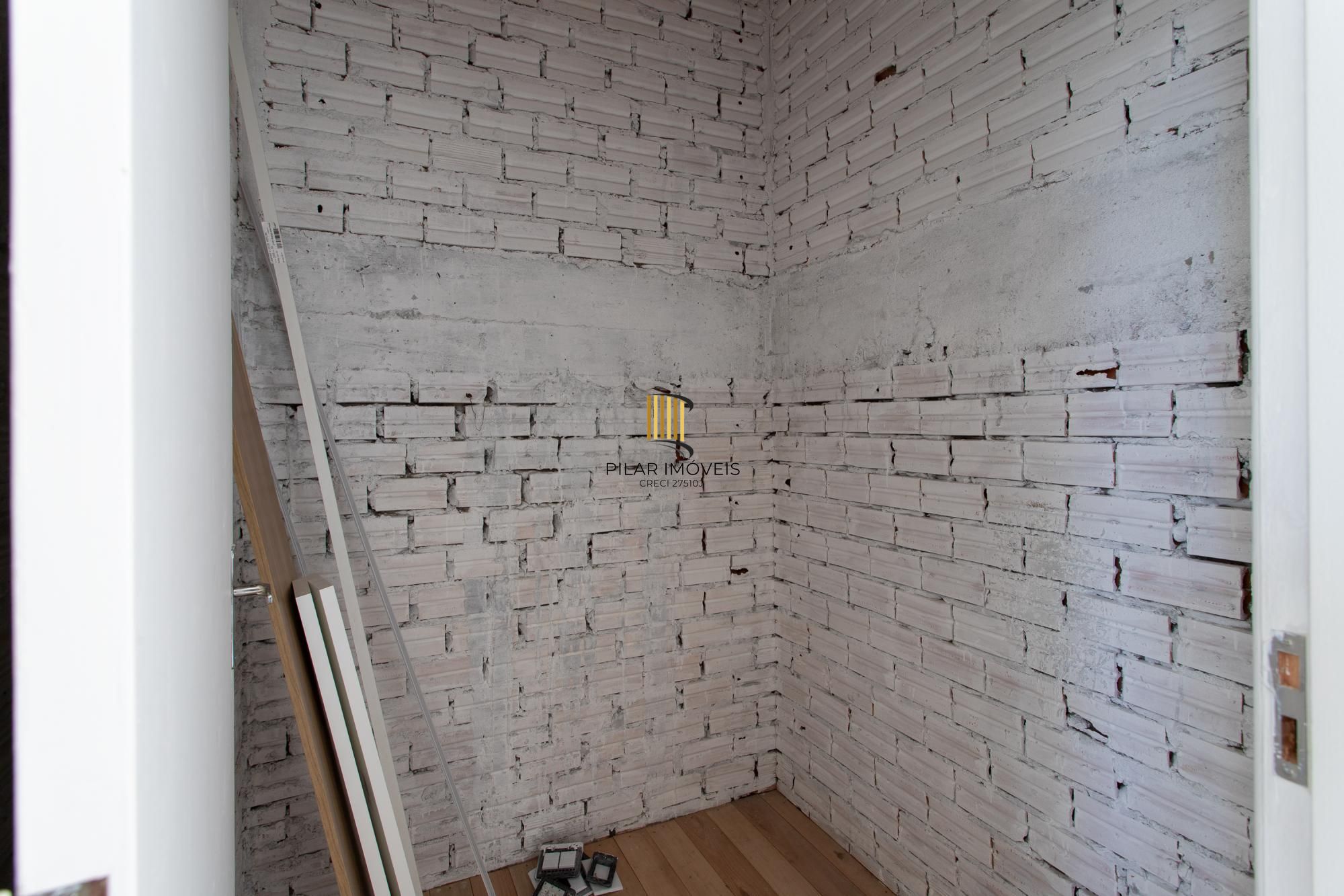 Casa de Condomínio 4 dormitórios no bairro Belém Novo