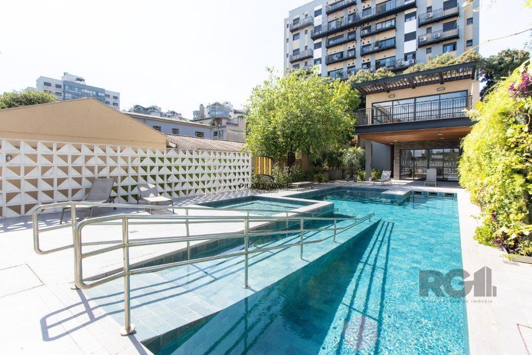 Apartamento 2 dormitórios no bairro Tristeza