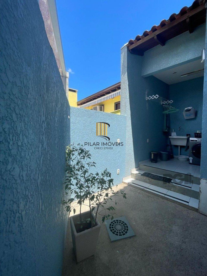 Casa Condominio para Venda - 122.43m², 3 dormitórios, sendo 1 suites, 2 vagas - Cristal