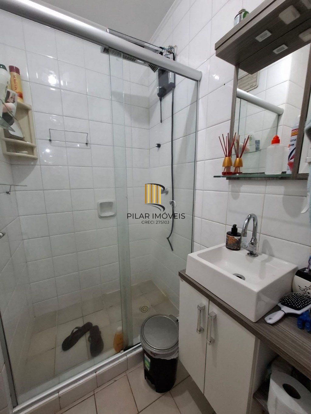Apartamento com 2 quartos à venda no bairro Jardim do Salso, Porto Alegre