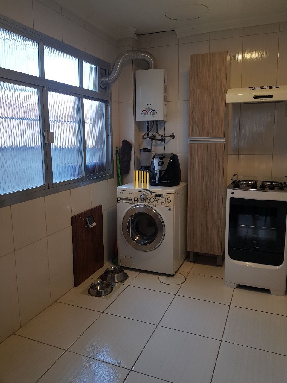 Apartamento 2 dormitórios, 2 vagas, no Bairro Nonoai.