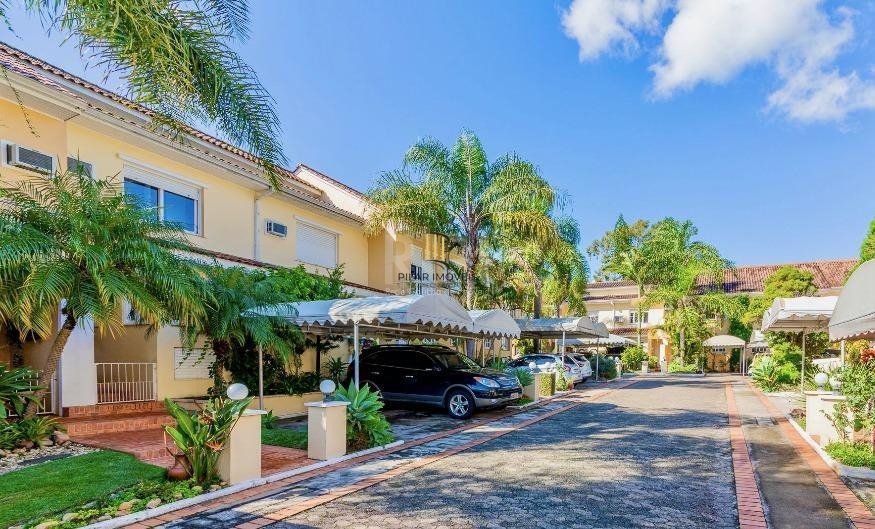 Casa Condominio para Venda - 210m², 3 dormitórios, sendo 3 suites, 1 vaga - Tristeza