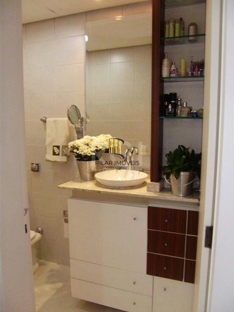 Apartamento 3 quartos (1 suite), 116m² privativos, 3 vagas de garagem - Bairro Tristeza