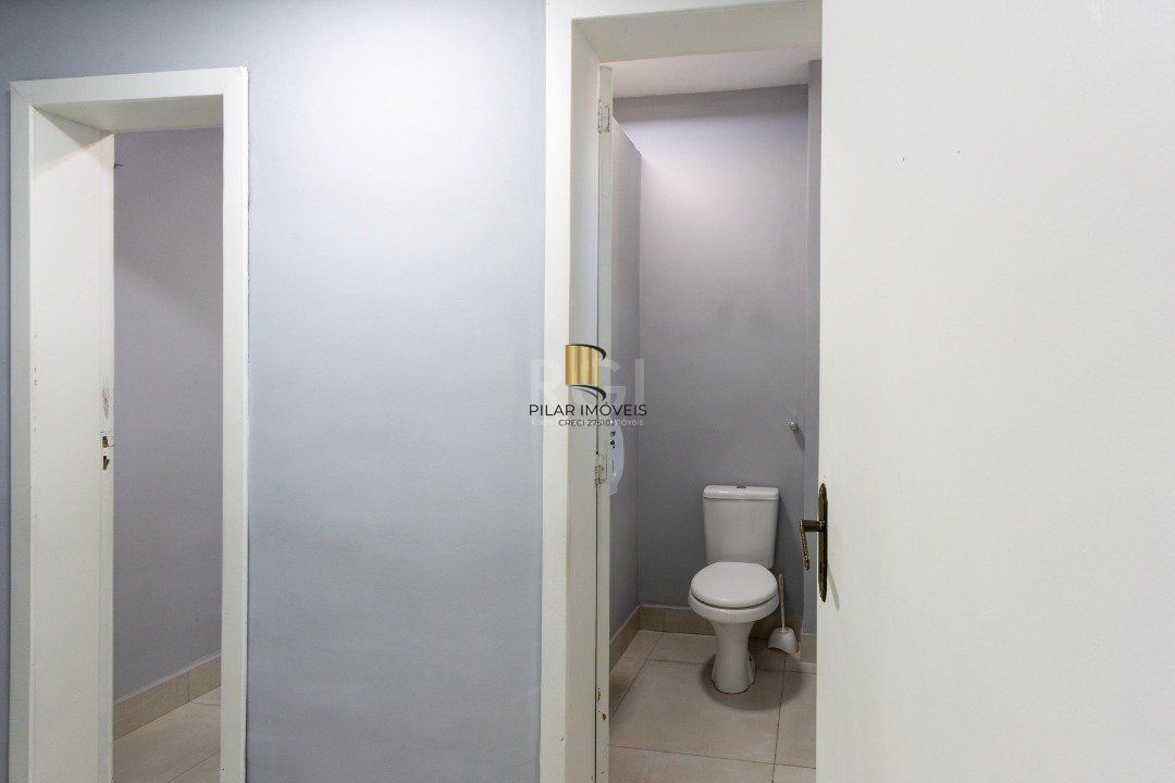 Sala em andar inteiro com 157,44  privativos
