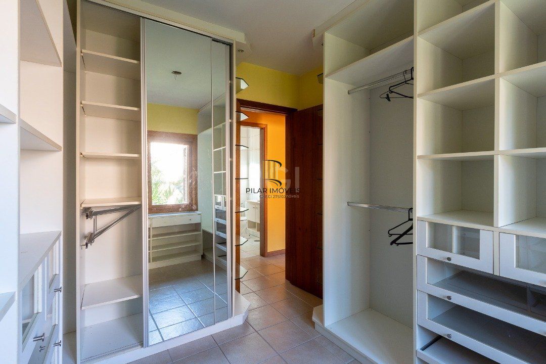 Casa Condominio para Venda - 174.34m², 3 dormitórios, sendo 1 suites, 2 vagas - Espírito Santo