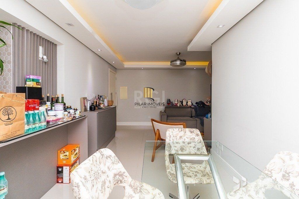 Apartamento para Venda - 69m², 2 dormitórios, sendo 1 suites, 1 vaga - Tristeza