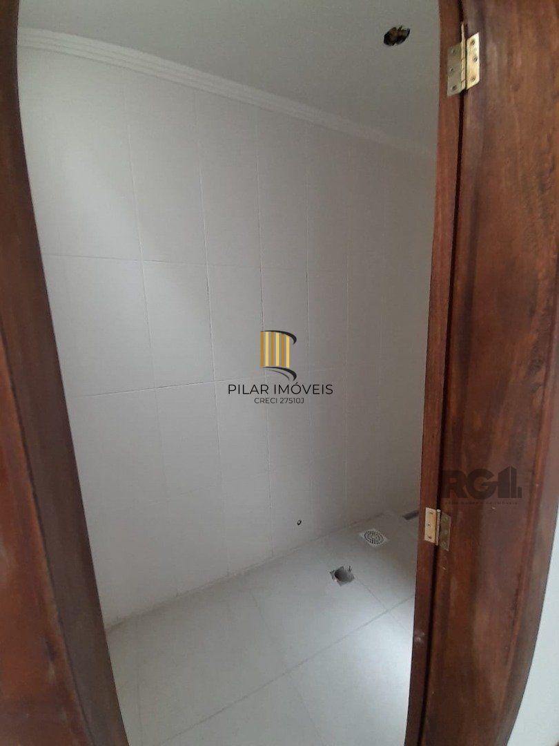 Casa 3 dormitórios no bairro Camaquã