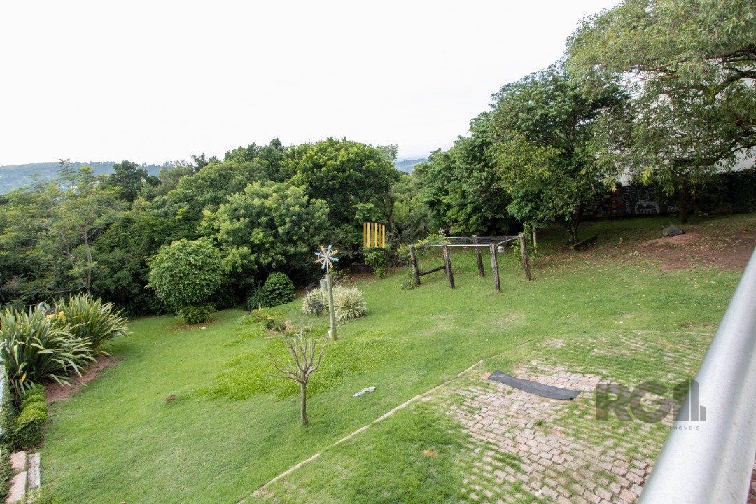 Casa de Condomínio 4 dormitórios no bairro Vila Nova