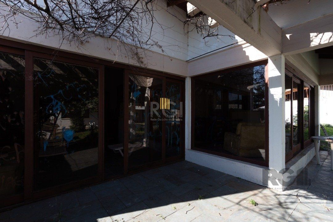 Casa 4 dormitórios no bairro Cristal