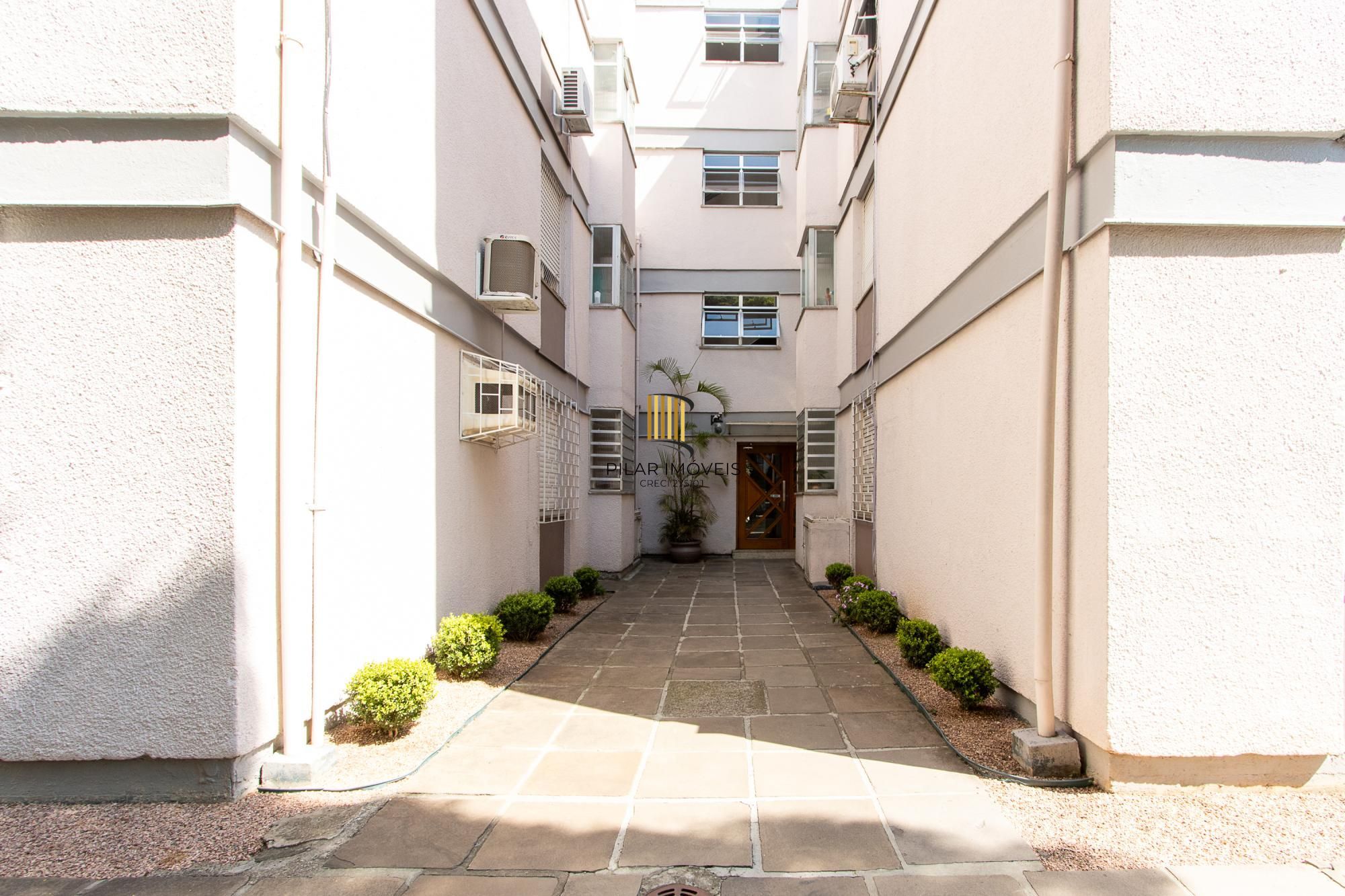 APARTAMENTO 4 QUARTOS DESOCUPADO - BAIRRO MENINO DEUS