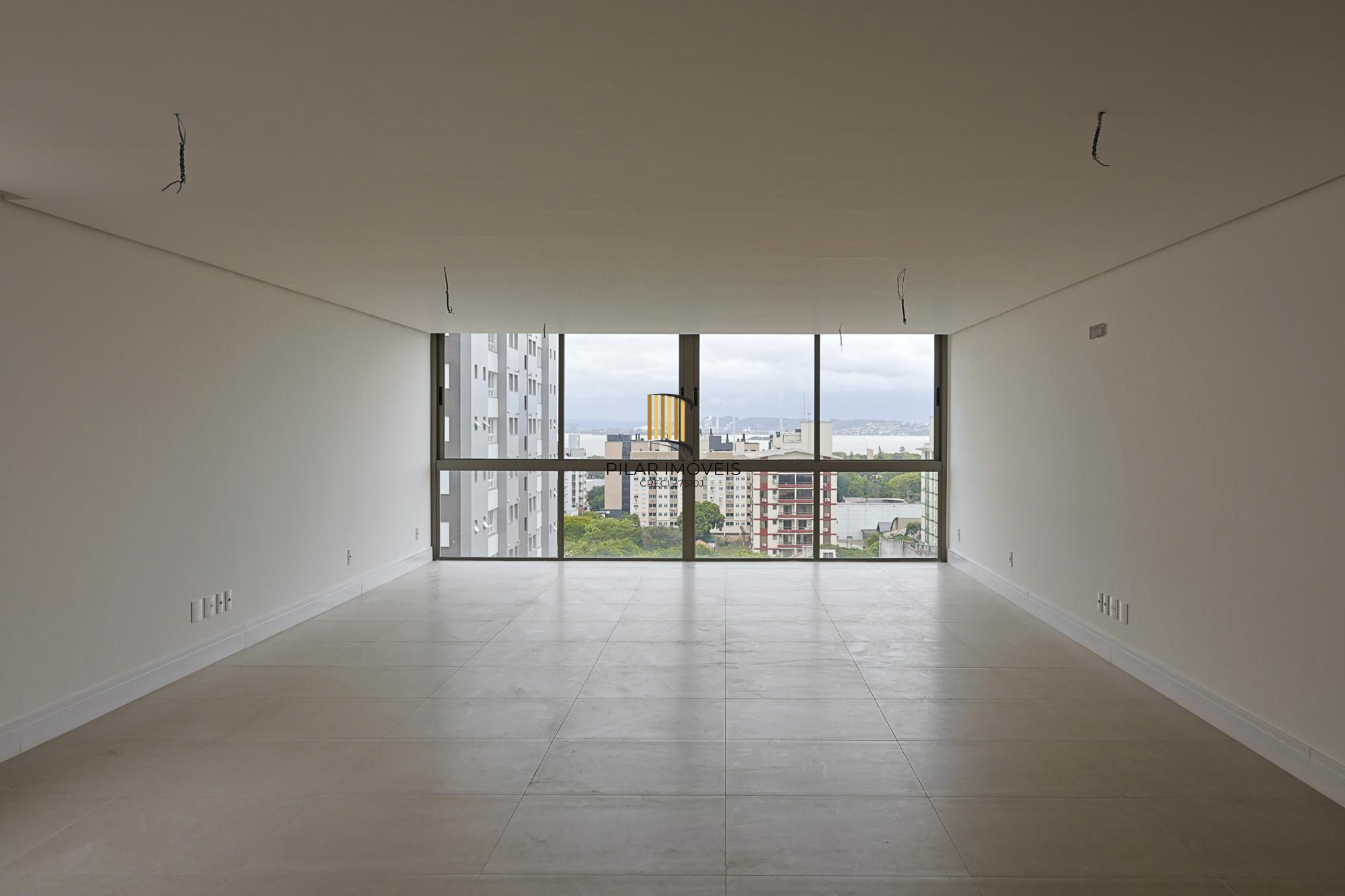 Apartamento com 217m² e 3 dormitórios no bairro Tristeza em PORTO ALEGRE para Comprar