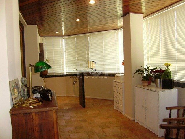 Apartamento 3 quartos (1 suite), 116m² privativos, 3 vagas de garagem - Bairro Tristeza