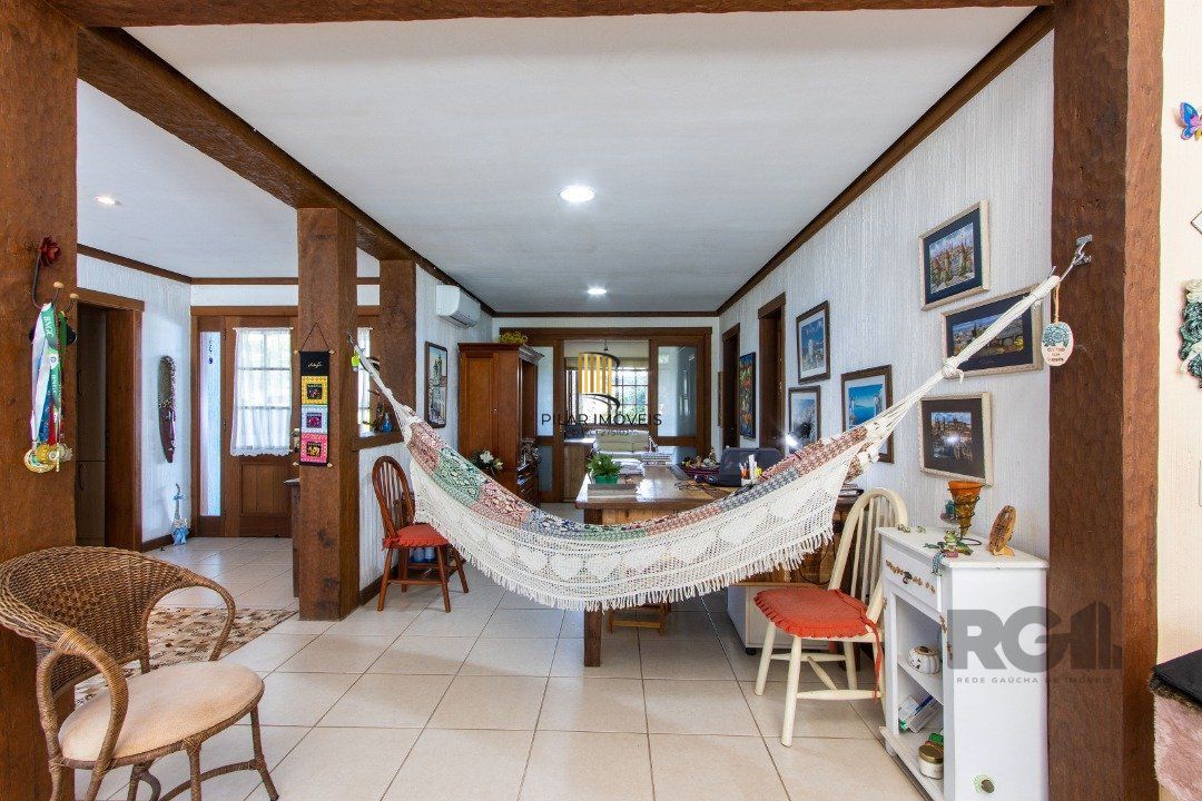 Casa de Condomínio 3 dormitórios no bairro Belém Novo