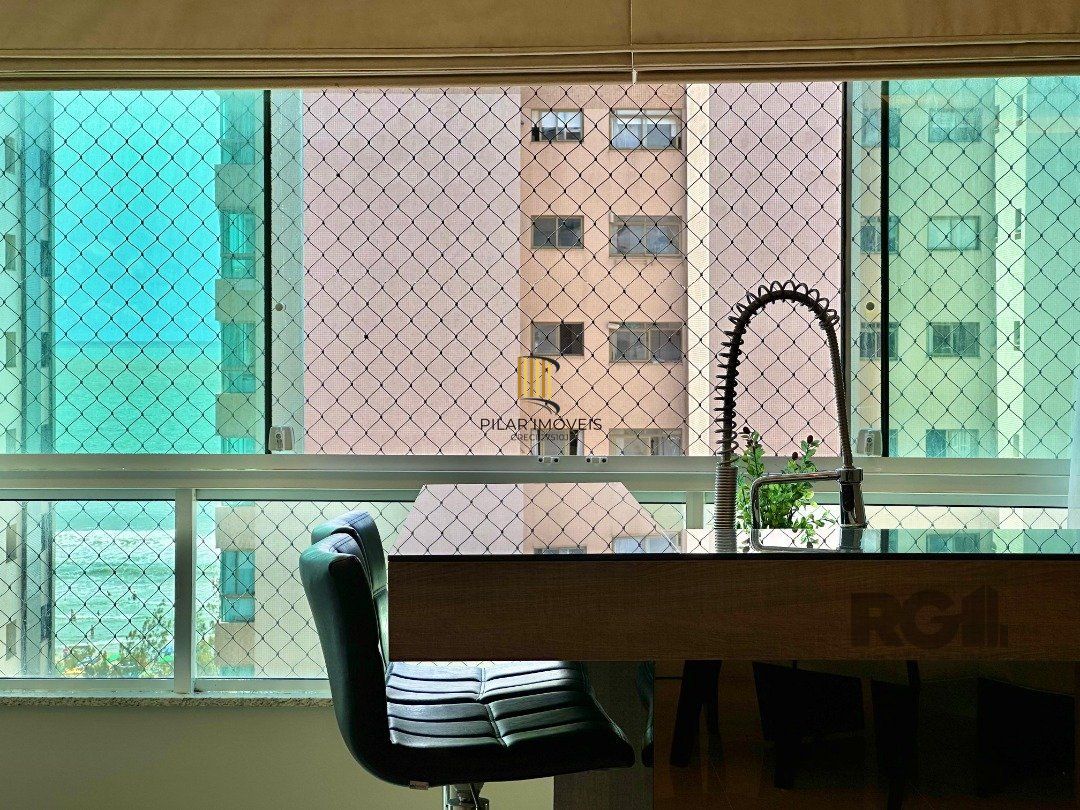 Apartamento 2 dormitórios no bairro Navegantes