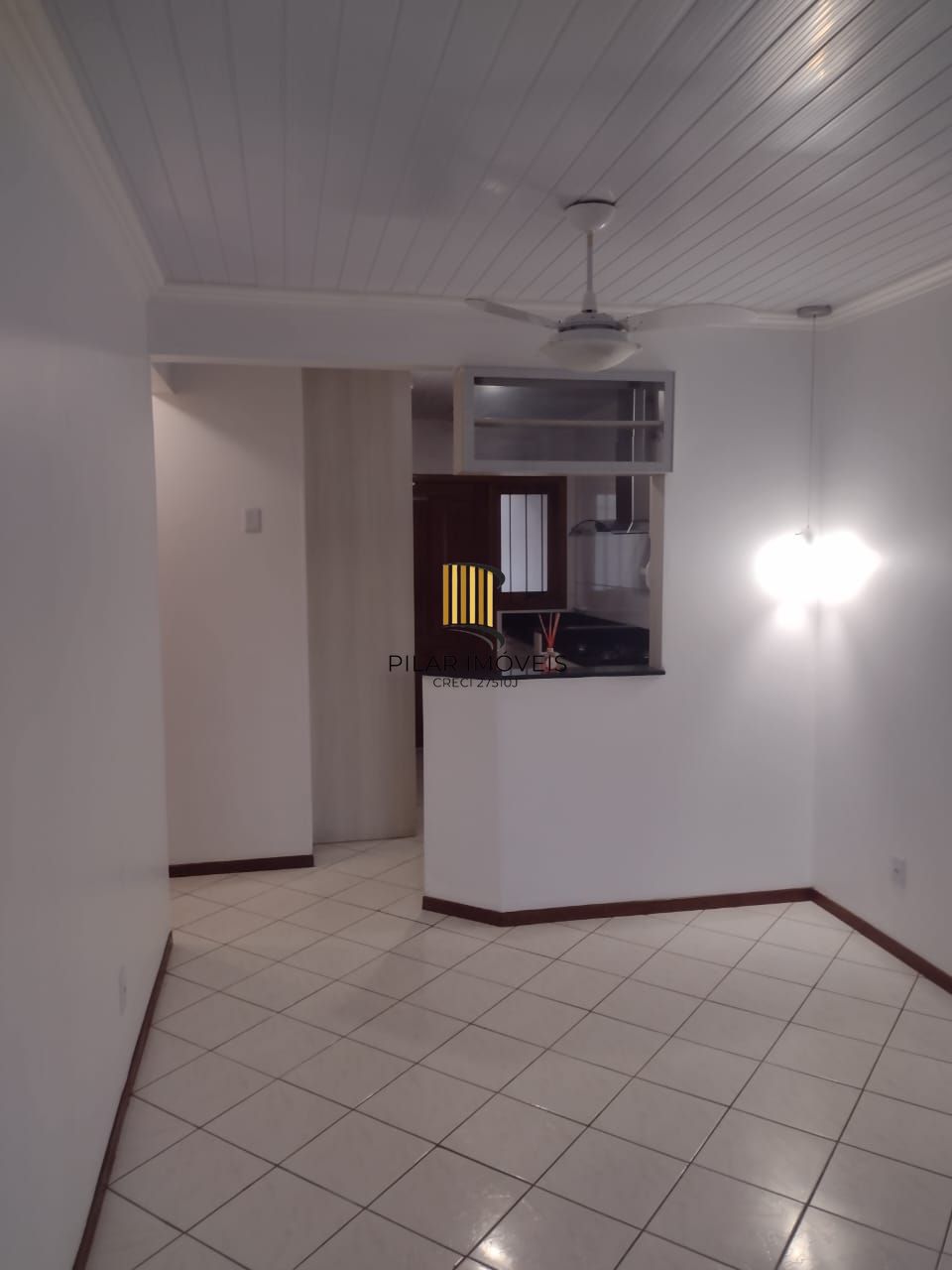 Casa 2 dormitórios no bairro Hípica