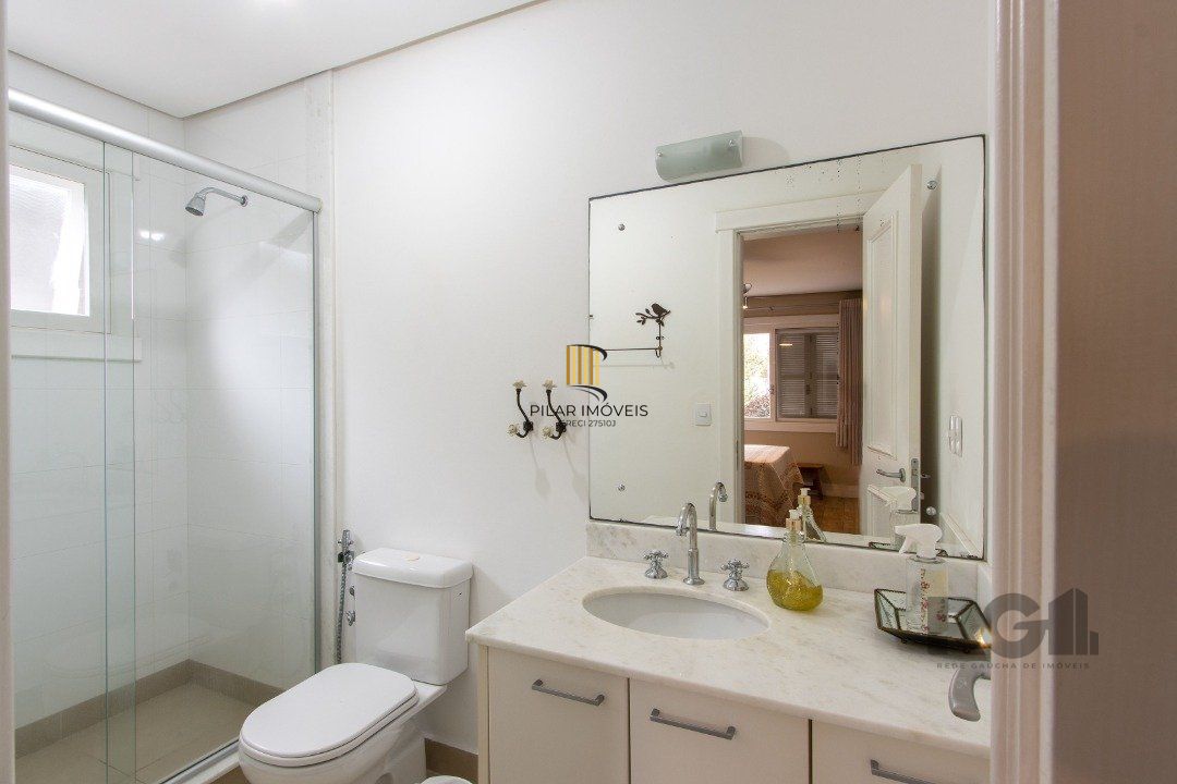 Casa Terra Ville, com 3 suites