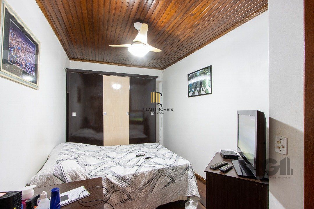 Casa 4 Dormitório(s) Bairro Nonoai