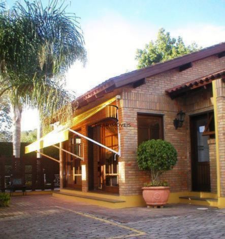 Casa condomínio, 3 dormitórios, 1 suíte, 2 vagas
