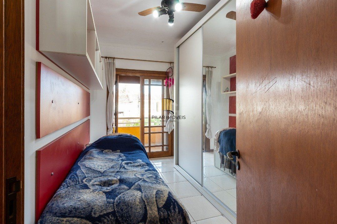 Casa para Venda - 195.96m², 3 dormitórios, sendo 1 suites, 2 vagas - Espirito Santo