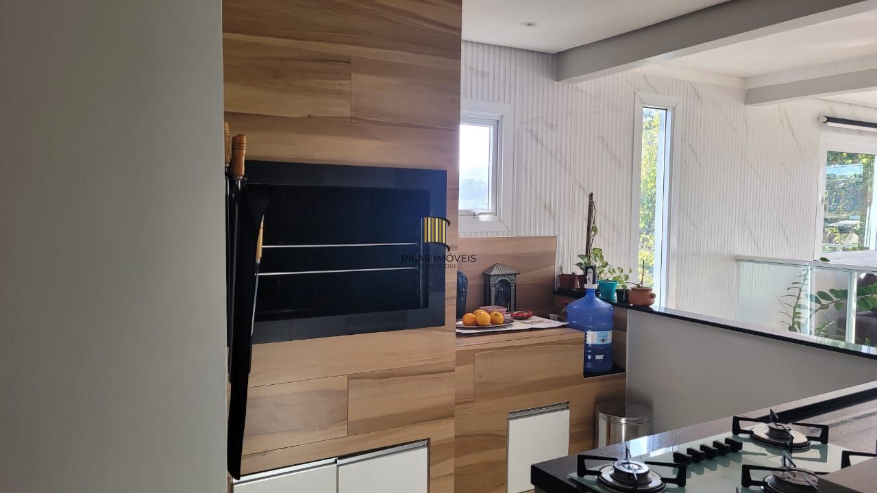 Sobrado de Alto Padrão na Vila Nova – 3 Dormitórios e 170 m² de Conforto e Estilo!