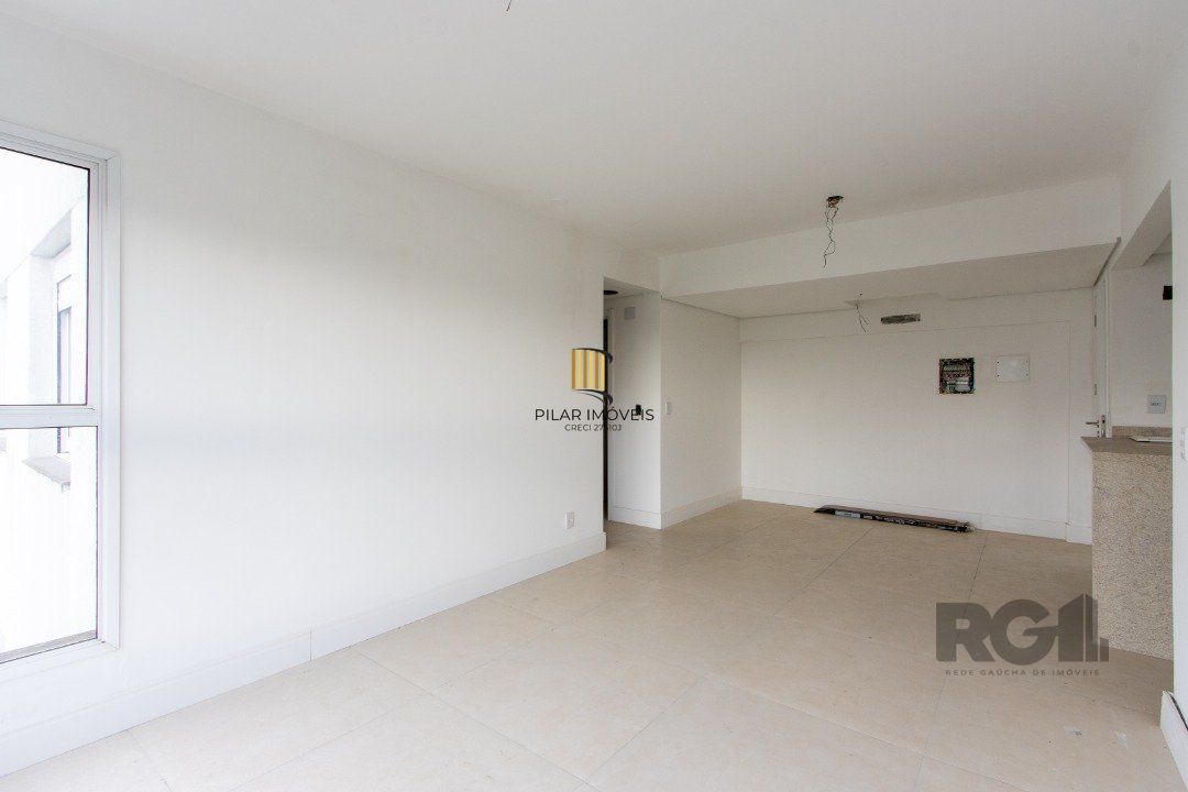 Apartamento para Venda - 71m², 2 dormitórios, sendo 1 suites, 2 vagas - Camaquã