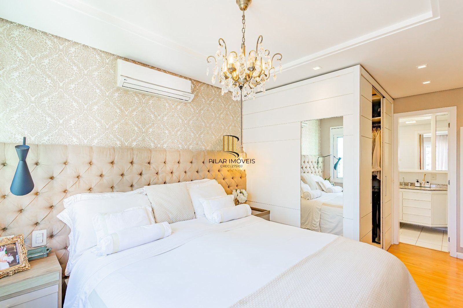 Apartamento Espetacular com 3 Suítes e Área Social Ampla no Passo d'Areia