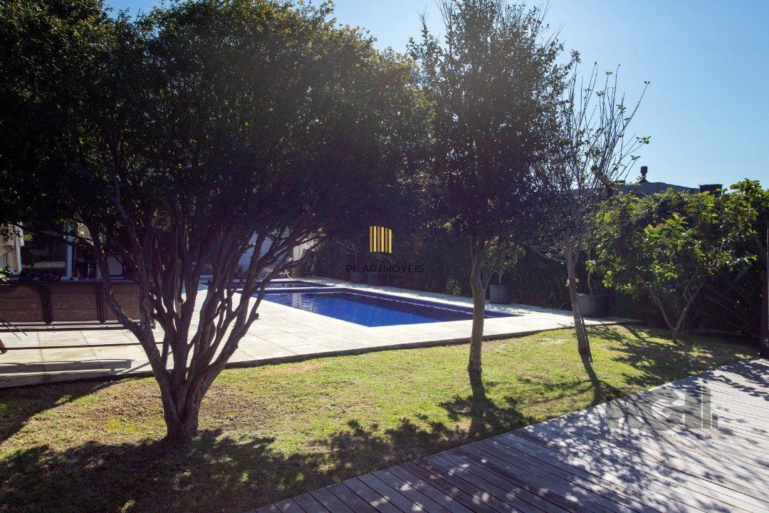 Casa de Condomínio 3 dormitórios no bairro Belém Novo