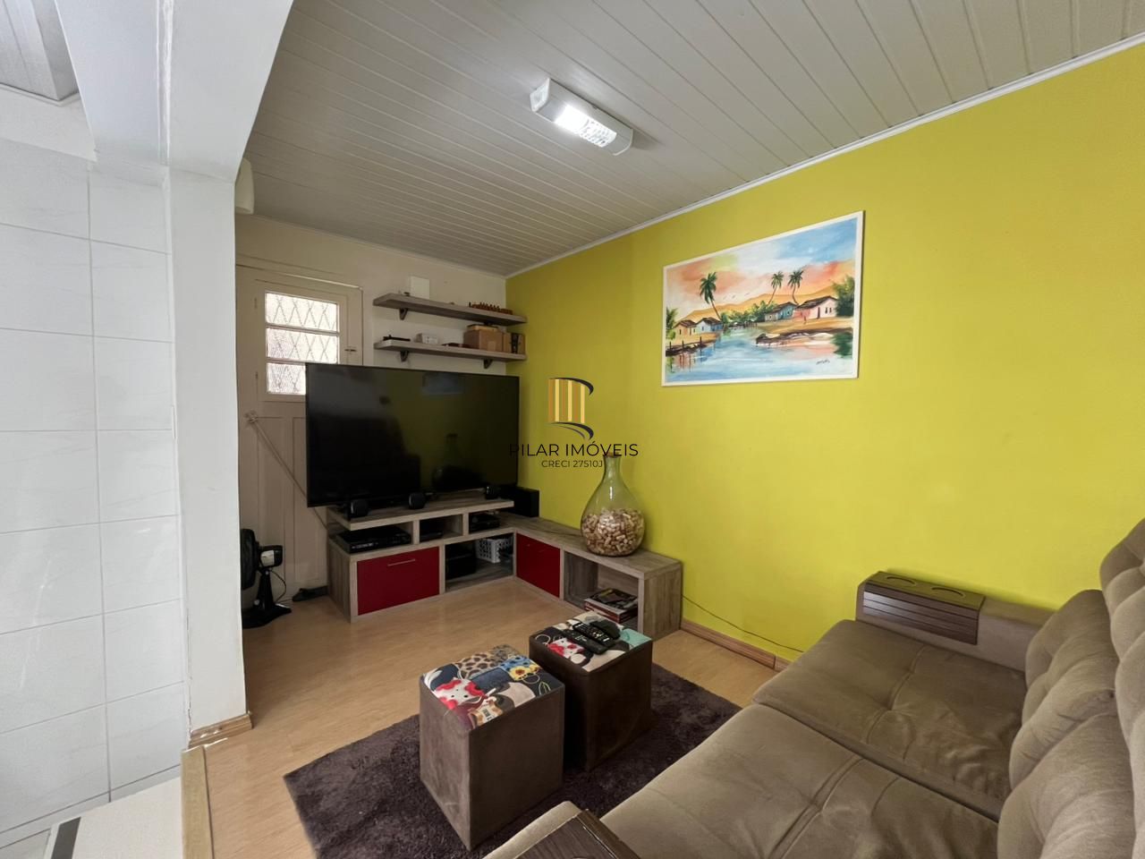 Linda casa à venda no bairro Azenha!!!