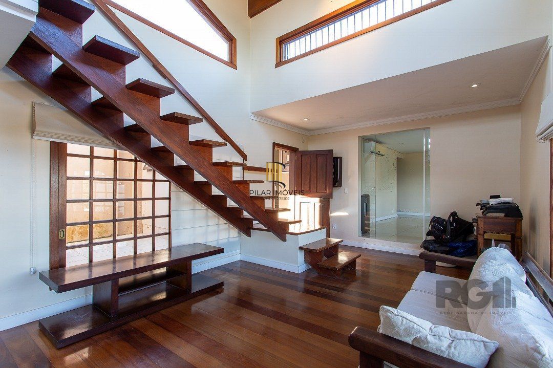 Casa 3 dormitórios no bairro Vila Nova
