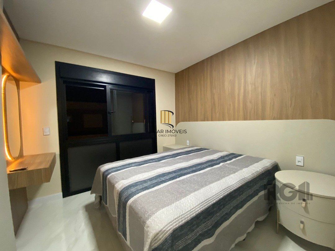 Casa de Condomínio 4 dormitórios no bairro Centro