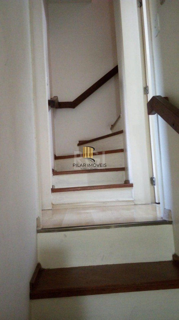 Casa para Venda - 94.54m², 3 dormitórios, 2 vagas - Nonoai