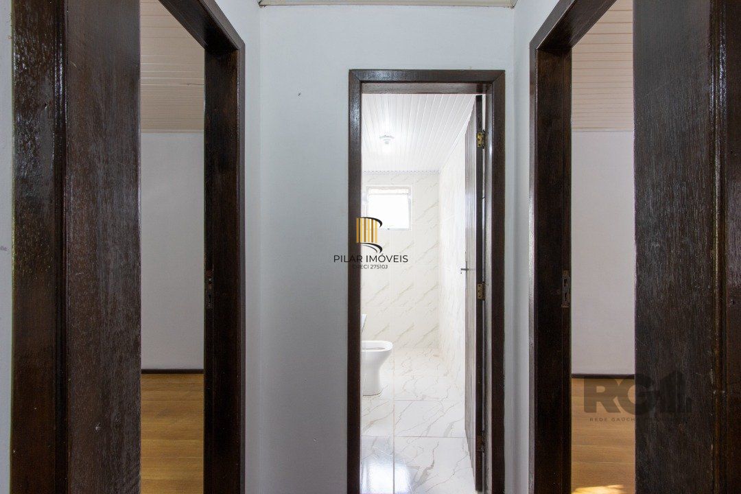 Casa para Venda - 200m², 3 dormitórios, 2 vagas - Cavalhada