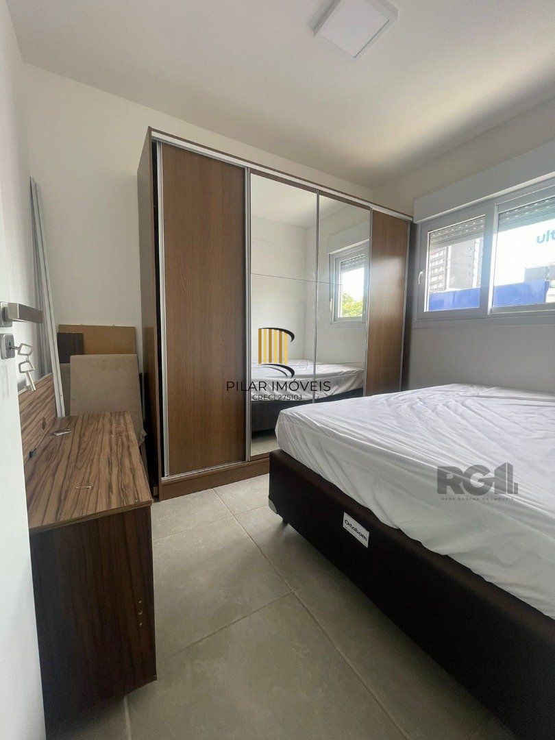 Apartamento 2 dormitórios no bairro Glória