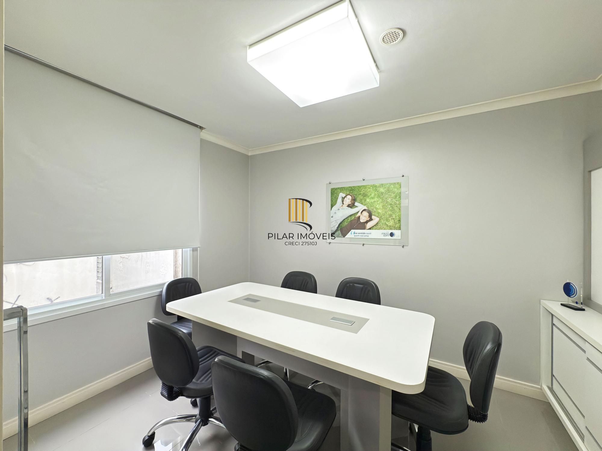 Excelente conjunto Comercial no Centro Histórico.