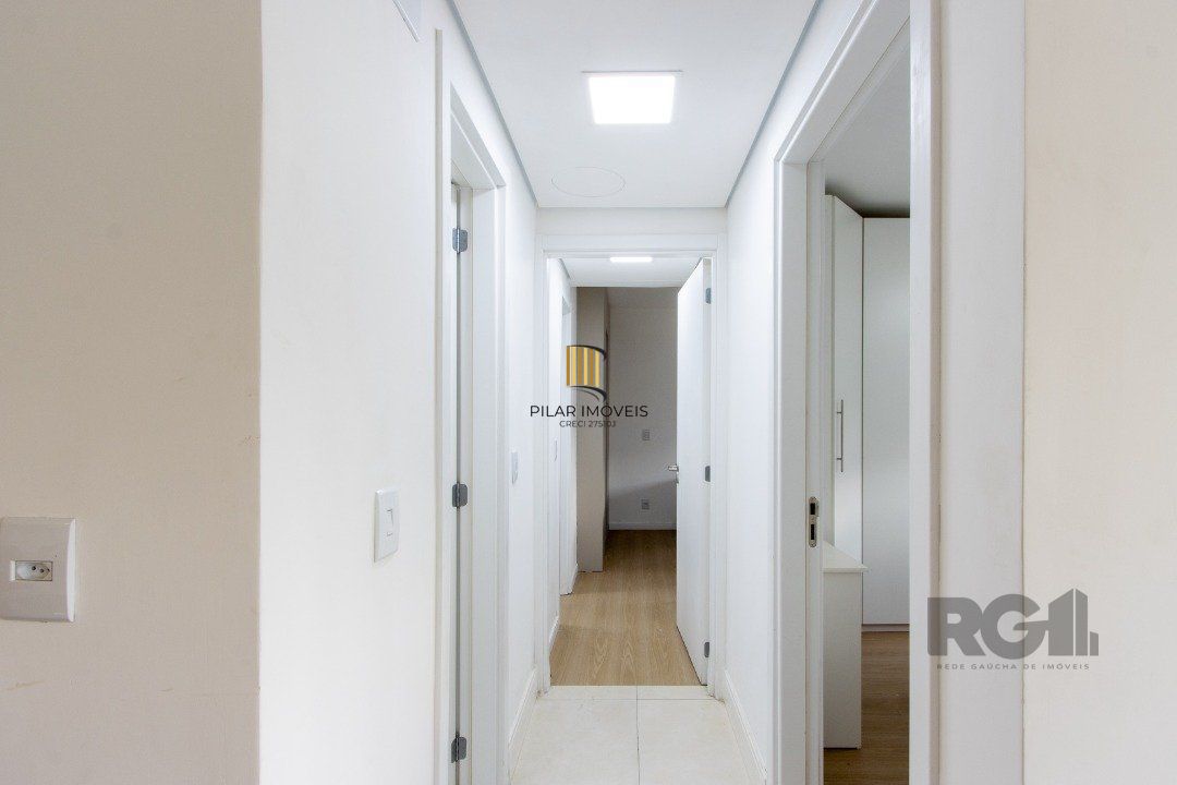 Apartamento para Venda - 71m², 2 dormitórios, sendo 1 suites, 2 vagas - Camaquã