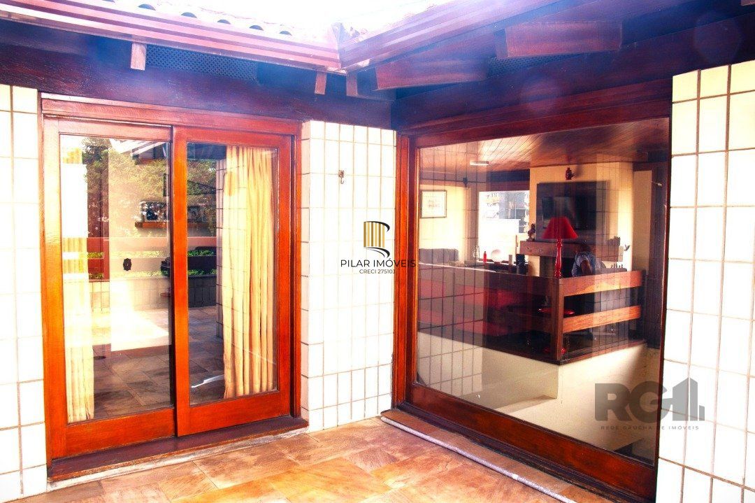 xcelente cobertura, 3 dormitórios, 1 suíte, (atualmente 3, ampliada suíte do casal),