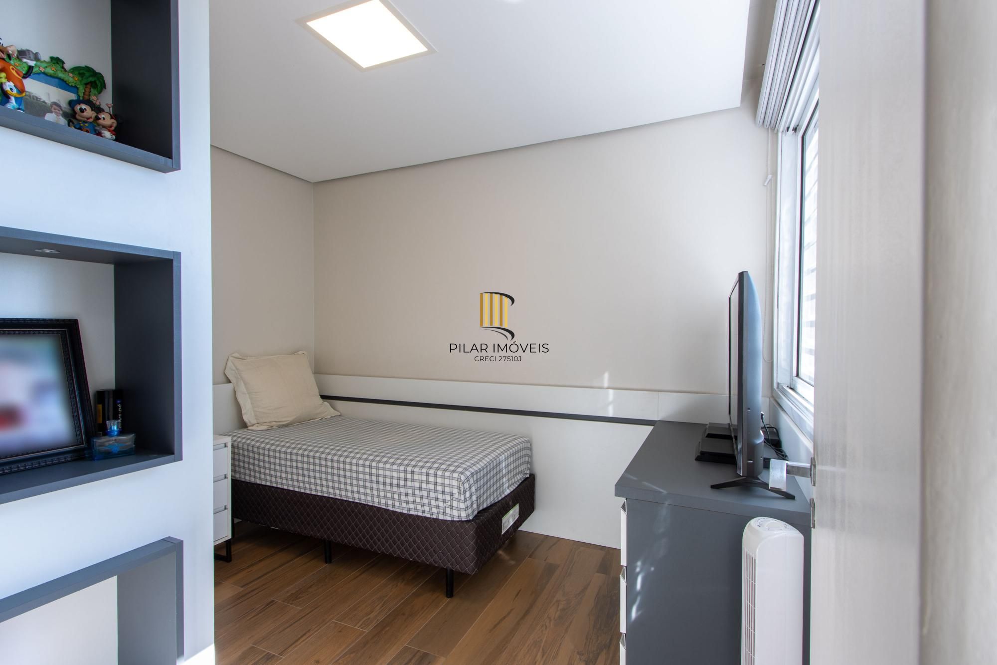 Apartamento 4 dormitórios no bairro Tristeza