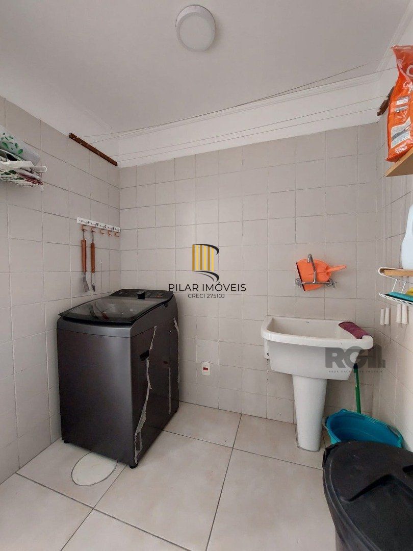 Casa Condominio 3 Dormitório(s) Bairro Jardim Isabel