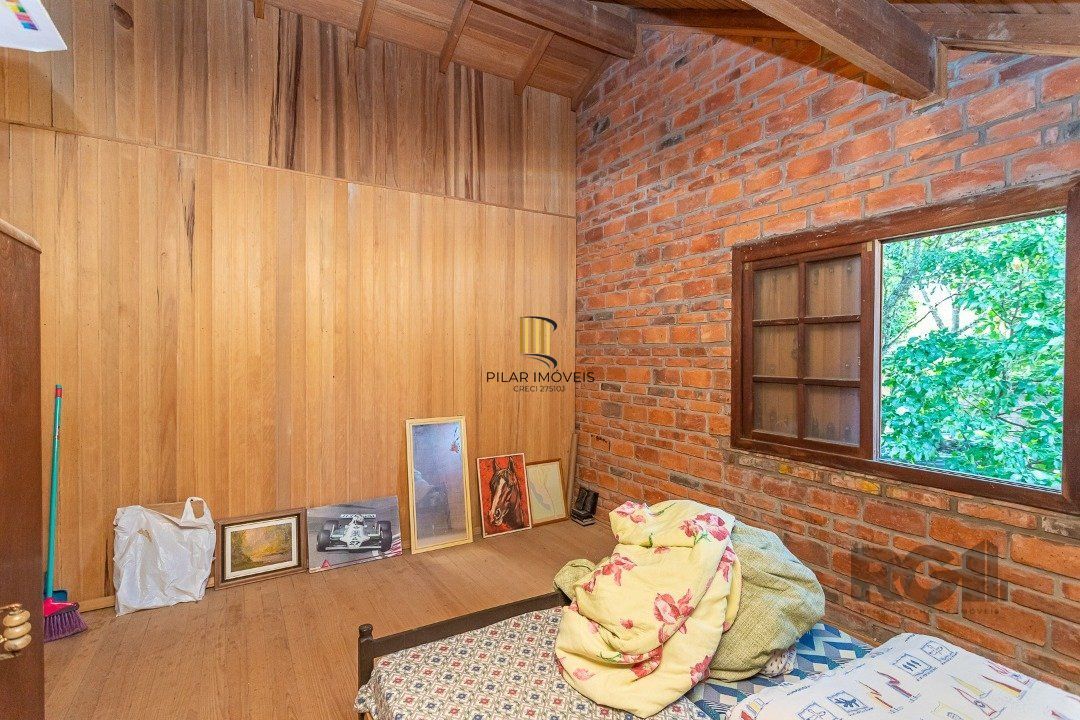 Casa 4 dormitórios, Altos da Vila Nova, Zona Sul, Porto Alegre.