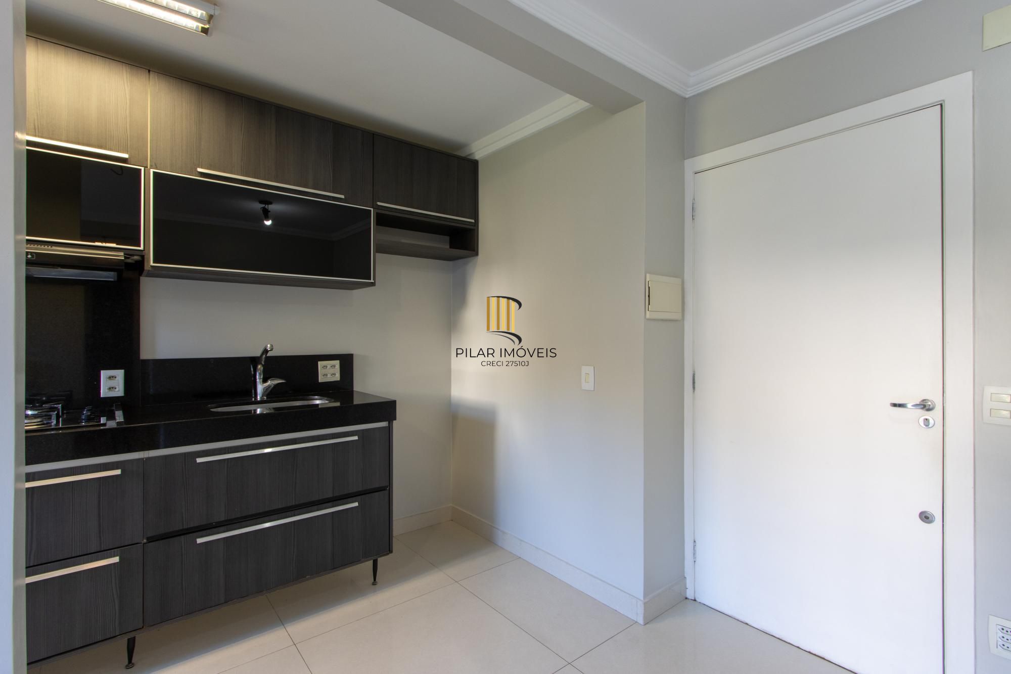 Apartamento de 2 dormitórios,  para venda no bairro Teresópolis.