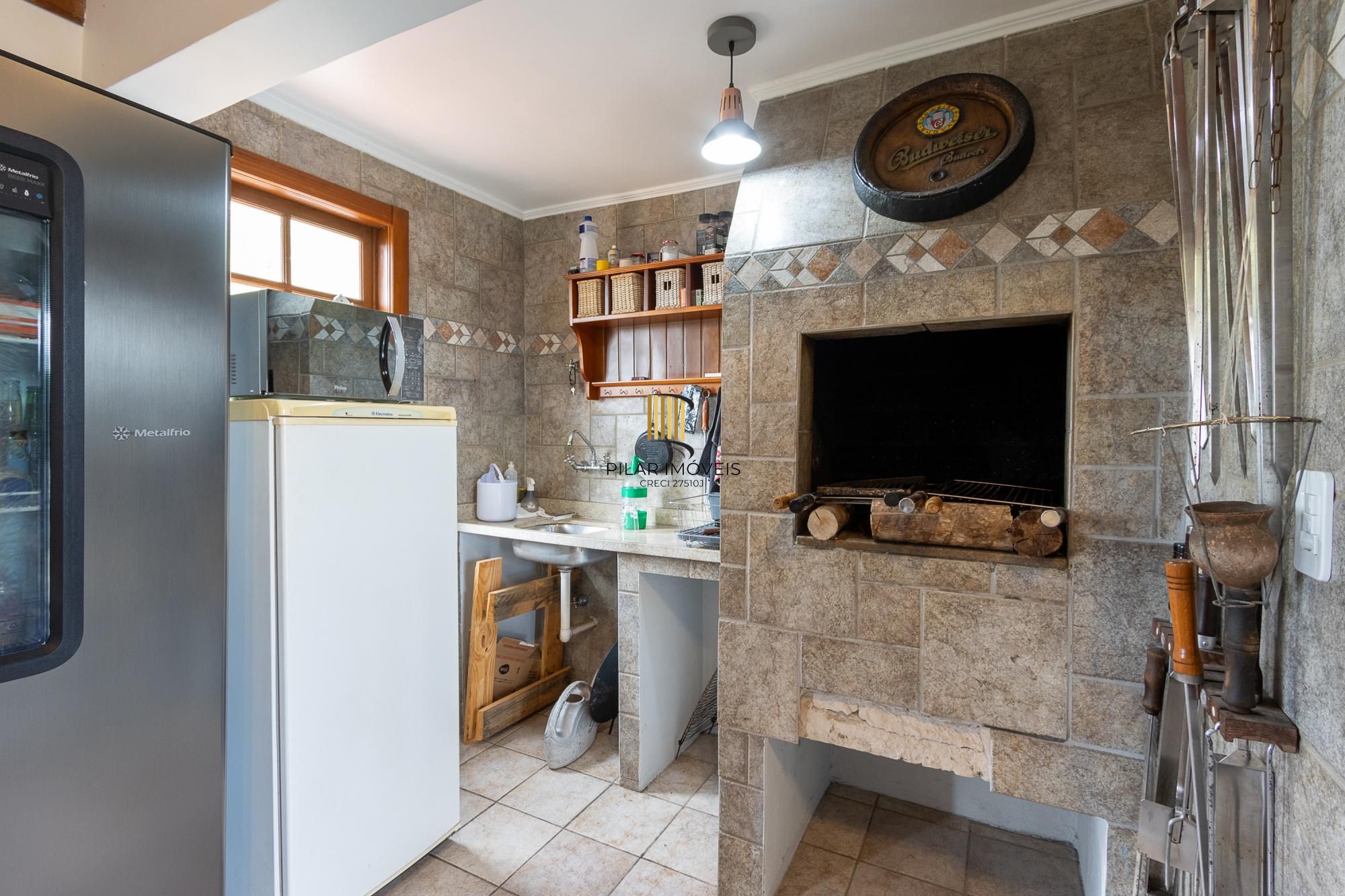 Casa Condominio para Venda - 175m², 3 dormitórios, sendo 1 suites, 4 vagas - Tristeza