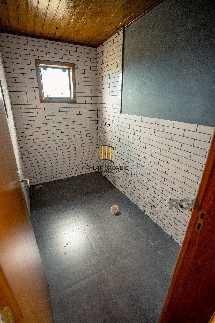 Casa de Condomínio 3 dormitórios no bairro Palmital