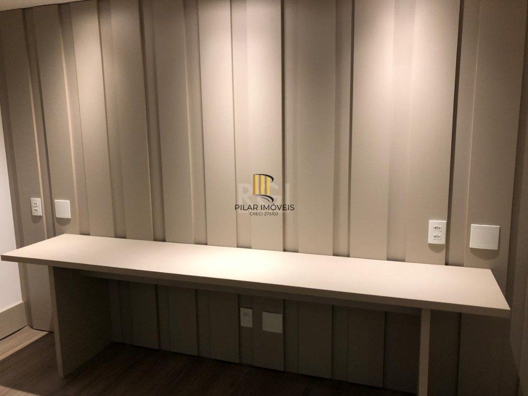 Conjunto/Sala para Venda - 118.74m², 0 dormitórios, São João