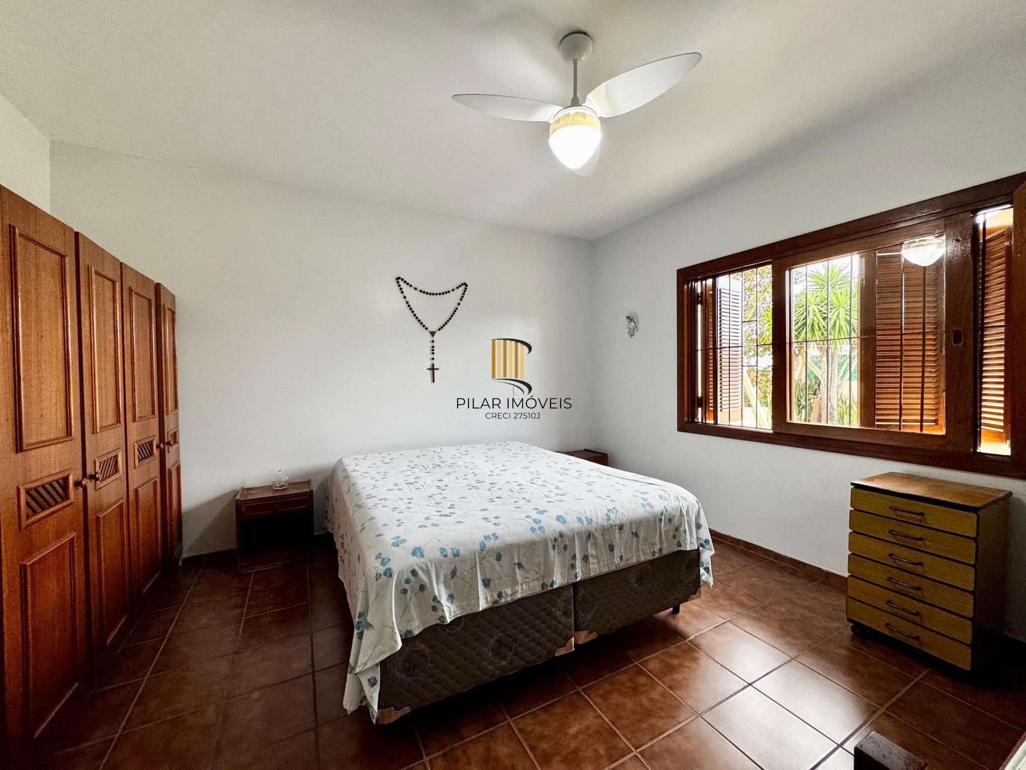 Casa 3 dormitórios no bairro Centro