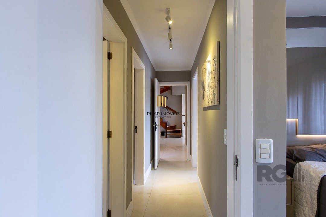 Cobertura para Venda - 209m², 3 dormitórios, sendo 1 suites, 2 vagas - Bela Vista