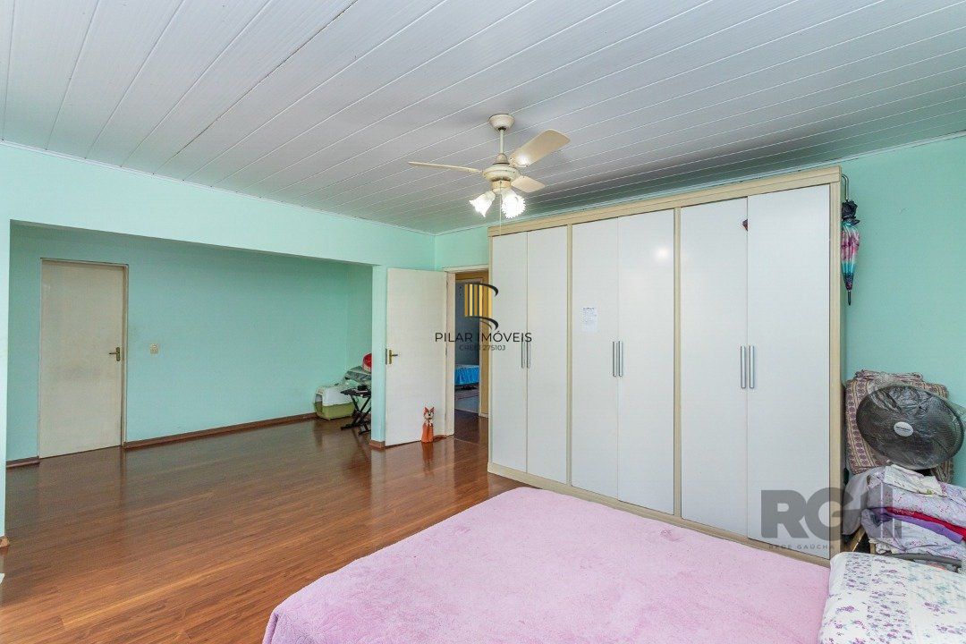 Casa com 3 Quartos à Venda, 293 m² por R$ 650.000