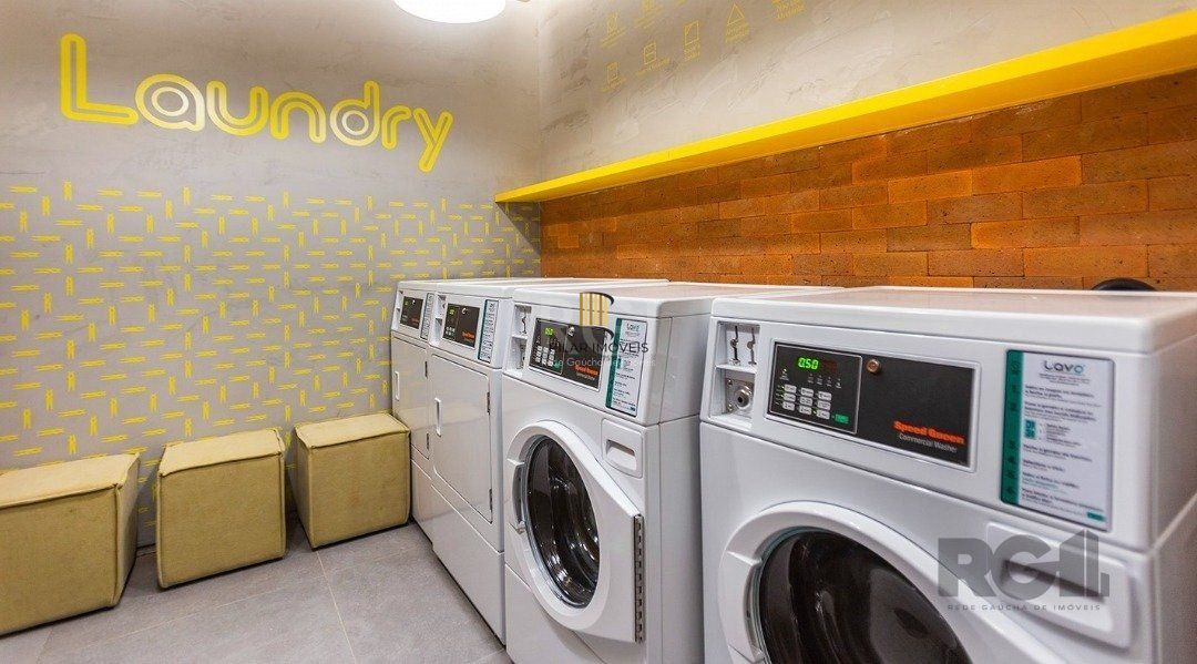 Loft  no bairro Teresópolis, com aproximadamente 29,80m² de área privativa
