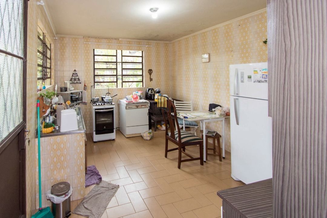 Casa para Venda - 228.93m², 4 dormitórios, sendo 3 suites, 3 vagas - Vila Assunção